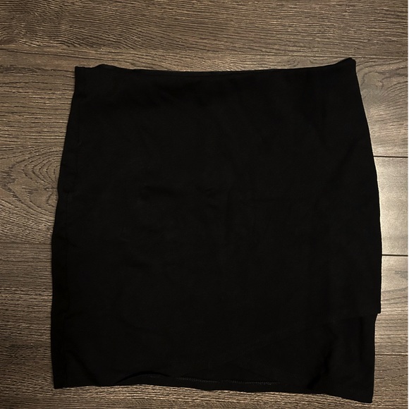 Aritzia Sunday Best Primrose Faux wrap Skirt - Picture 3 of 4